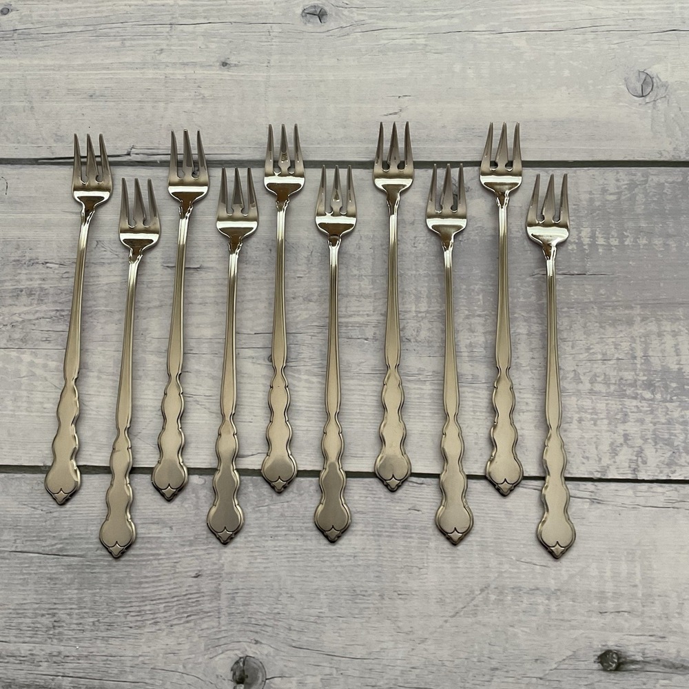 Oneida Distinction Deluxe HH VALERIE Stainless Flatware Cocktail Forks Set Of 10